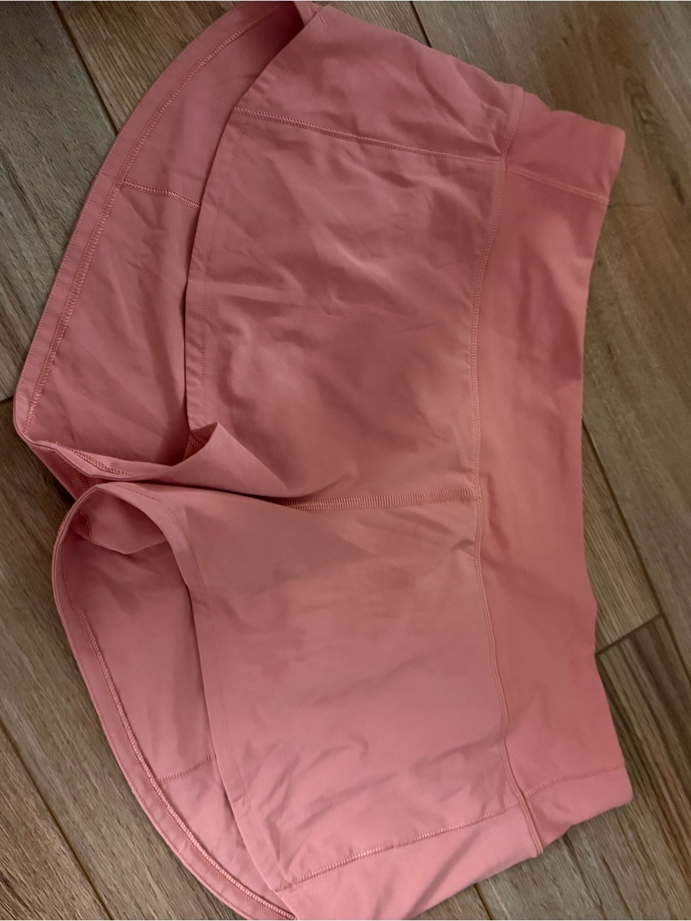 Lululemon Speed Up short 2.5” size 8
